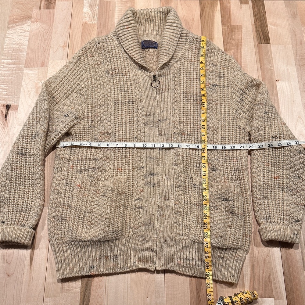 100% Wool Pendleton Men's Tan Zip-Up Sweater